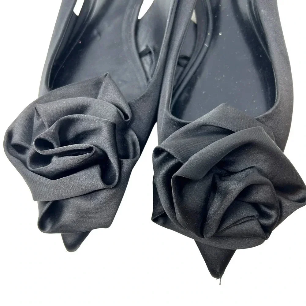 Zara Straple Flat Shoes with Flowers Black Satin Rosette Size 36 US 5‎